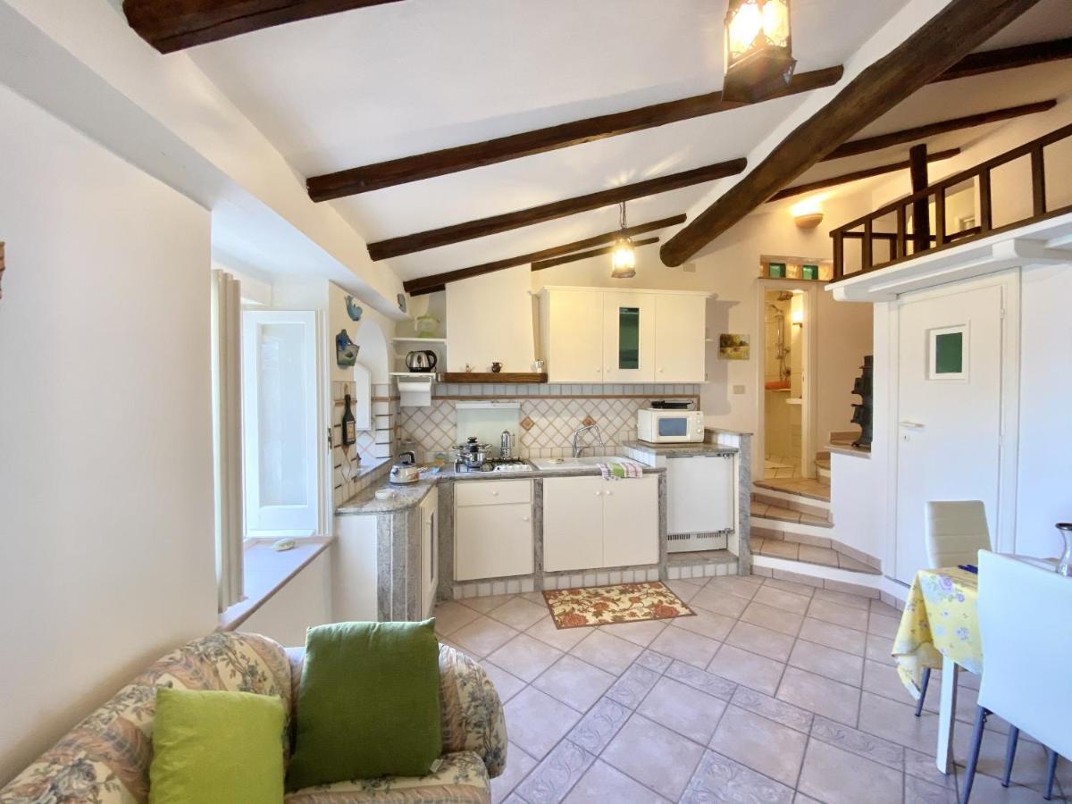 Holidaycasa Gio - In Centro Vista Mare Sperlonga Eksteriør bilde
